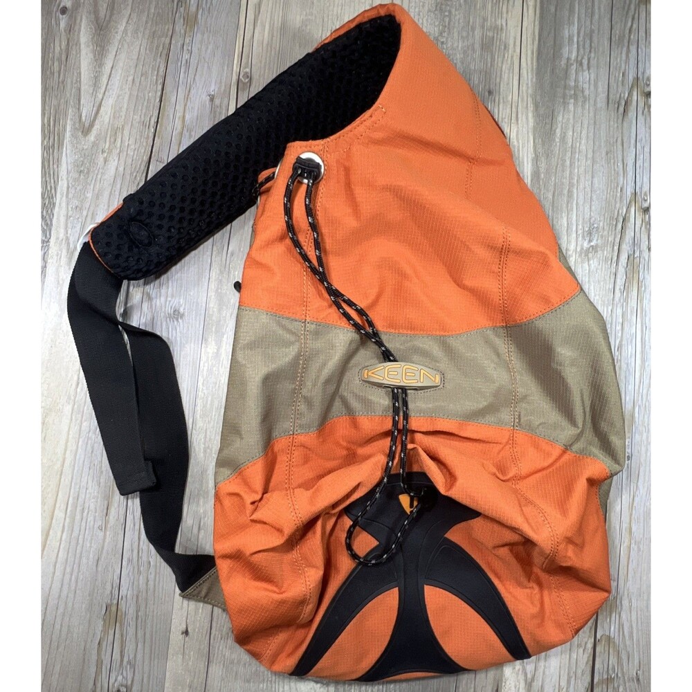 KEEN Hybrid Transport Sling Bag Strap Backpack Hawthorne Commuter LARGE Orange
